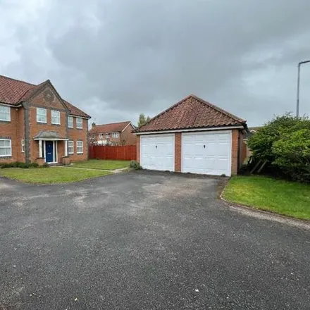 Buy this 5 bed house on 76 Arlington Way in Breckland District, IP24 2DZ