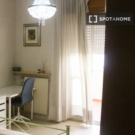 Rent this 5 bed room on Via Giuseppe de Robertis in 00143 Rome RM, Italy