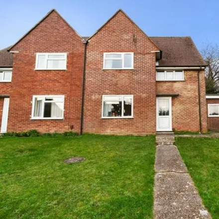 Rent this 4 bed duplex on Fox Lane in Winchester, SO22 4DY