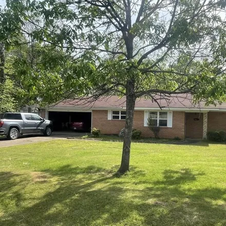 Buy this 3 bed house on 864 North Miller Street in Clarksville, AR 72830