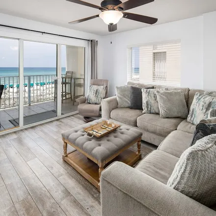 Rent this 3 bed condo on Fort Walton Beach