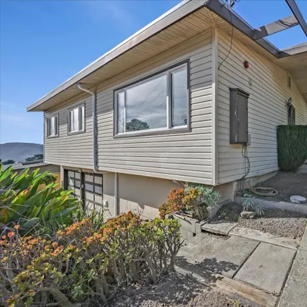 Image 4 - 1219 Crespi Drive, Pacifica, CA 94044, USA - House for sale