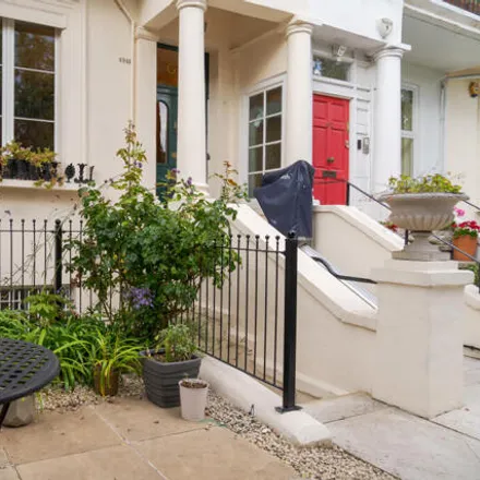 Buy this 5 bed townhouse on 64 Kensington Park Road in London, W11 3BL