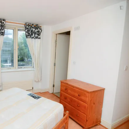 Image 3 - Franklin Building, 10 Westferry Road, Canary Wharf, London, E14 8LS, United Kingdom - Room for rent