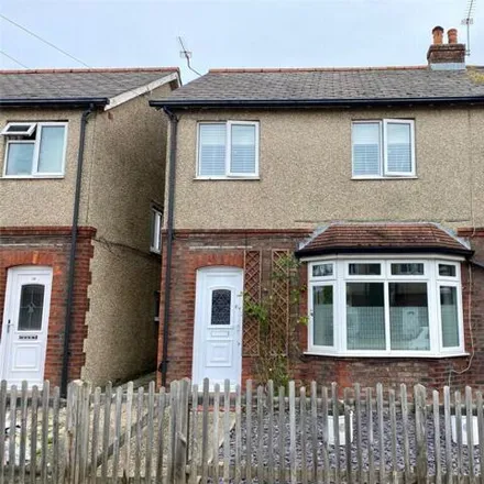 Buy this 3 bed duplex on Lewis Road in Chichester, PO19 7LZ