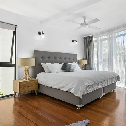 Image 1 - Castaways Beach, Queensland, Australia - Apartment for rent