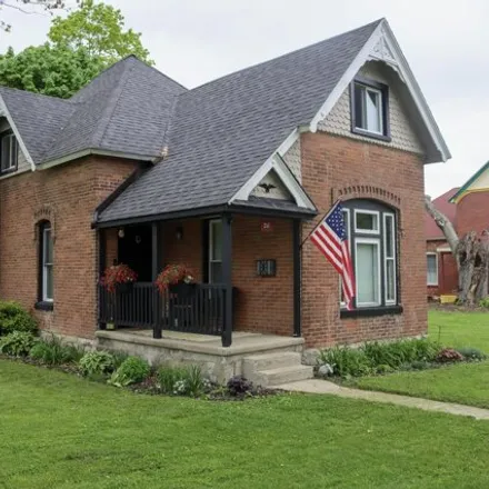Buy this 4 bed house on 257 Ypsilanti St in Dundee, Michigan