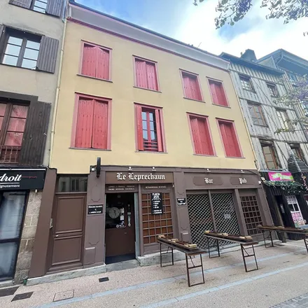 Rent this 1 bed apartment on 28 rue de Solignac in 87000 Limoges, France