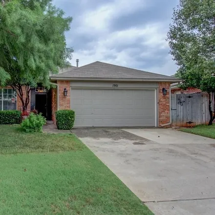 Rent this 3 bed house on 1901 Joseph Drive in Edmond, OK 73003