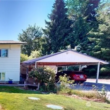 Buy this 3 bed house on 4767 Blank Rd in Sedro Woolley, Washington