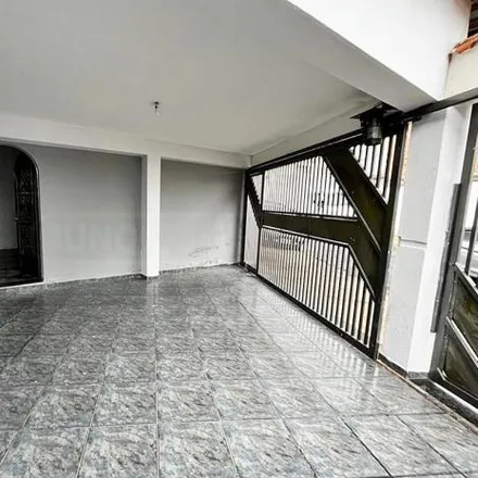 Buy this 3 bed house on Rua Ângelo Florindo in Vila Sônia, Piracicaba - SP