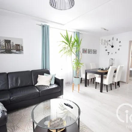 Buy this 4 bed apartment on Grunwaldzka 2 in 72-010 Police, Poland