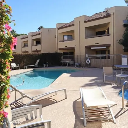 Image 3 - 5135 East Oak Street, Phoenix, AZ 85008, USA - Apartment for rent