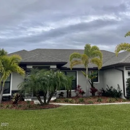 Rent this 3 bed house on 730 Arunda Avenue Northeast in Palm Bay, FL 32905