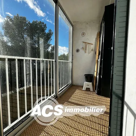 Image 4 - Rue Émile Zola, 13220 Châteauneuf-les-Martigues, France - Apartment for rent