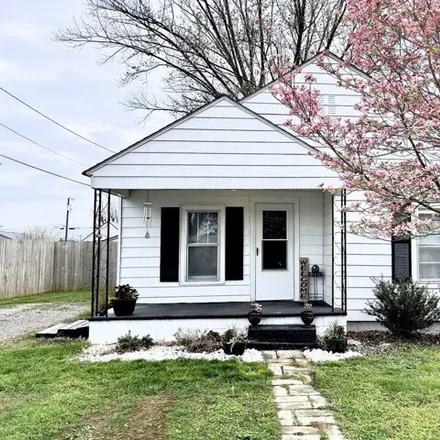Buy this 2 bed house on 170 Virginia Street in McMinnville, TN 37110