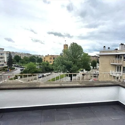 Rent this 2 bed apartment on Avenue Paul Hymans - Paul Hymanslaan 41 in 1200 Woluwe-Saint-Lambert - Sint-Lambrechts-Woluwe, Belgium