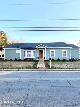 Buy this 3 bed house on 111 Hood Street in Quitman, Clarke County