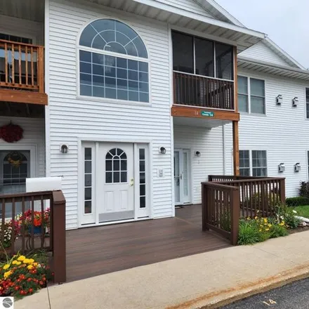 Buy this 2 bed condo on Emery Street in East Tawas, Iosco County