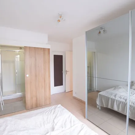 Rent this 3 bed apartment on 4 Rue Saint-Martin in 95300 Pontoise, France