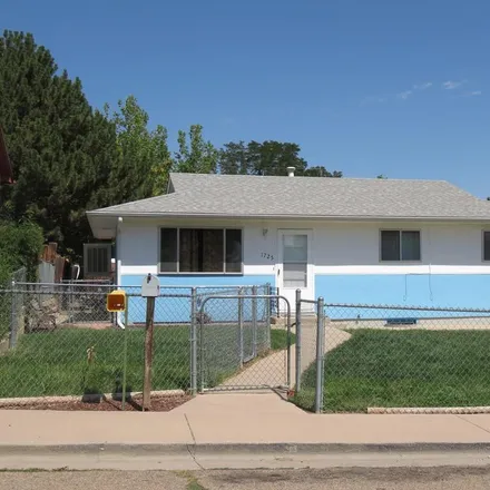 Buy this 5 bed house on 18th Street in Pueblo, CO 81001