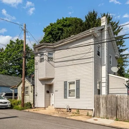 Image 4 - 221 Verbeke St, Marysville, Pennsylvania, 17053 - House for sale