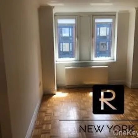 Image 3 - 1460 1st Avenue, New York, NY 10021, USA - House for rent