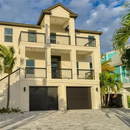 Buy this 4 bed house on 36 Devon Drive in Clearwater Beach, Clearwater