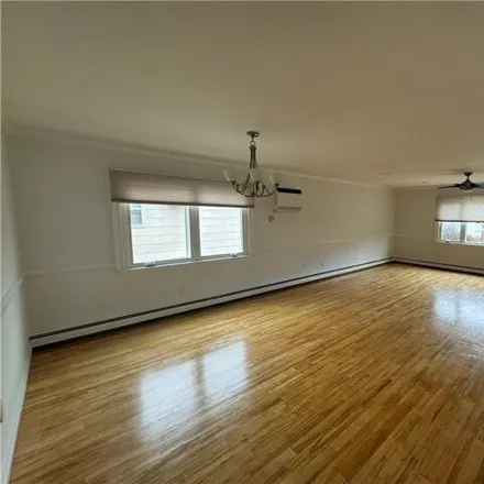 Rent this 3 bed house on 41 Ridge Rd Unit 2 in Dobbs Ferry, New York