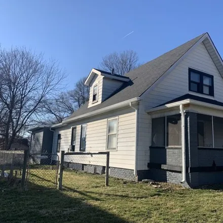 Image 1 - 1116 North Pershing Avenue, Indianapolis, IN 46222, USA - House for sale