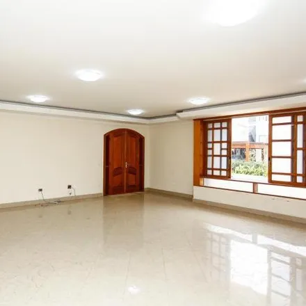Rent this 4 bed house on Travessa São Fidélis in Vila Galvão, Guarulhos - SP