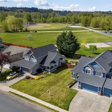 Image 3 - 405 Callendar Street Northwest, Orting, Pierce County, WA 98360, USA - House for sale