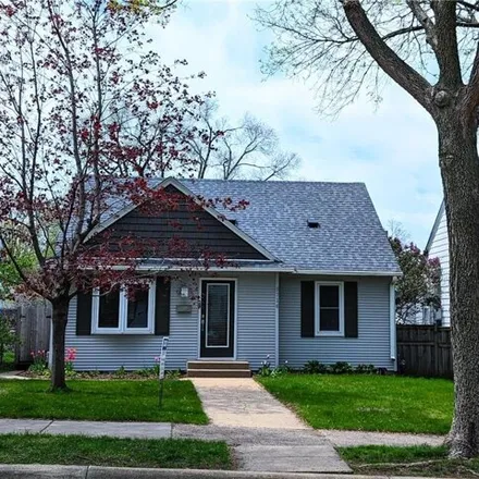 Buy this 3 bed house on 5728 Logan Avenue South in Minneapolis, MN 55419