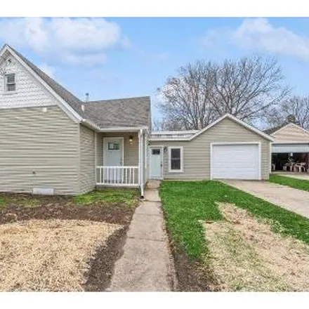 Buy this 3 bed house on 1122 Butler Street in Morris, IL 60450