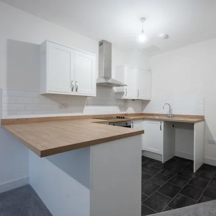 Rent this 2 bed apartment on Quick & Clark in King Street, Cottingham