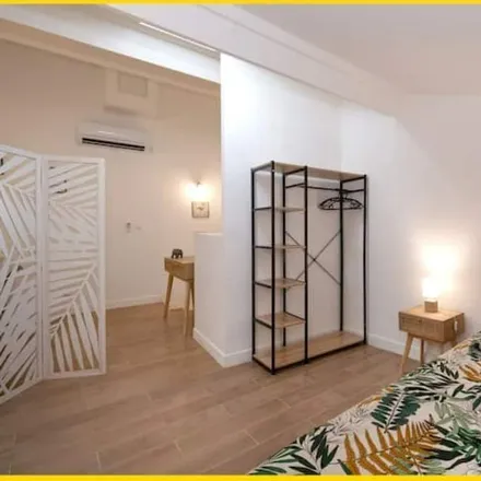 Rent this 1 bed apartment on 13300 Salon de Provence