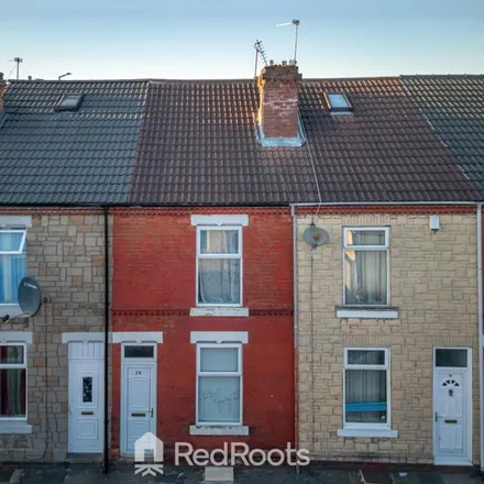Rent this 2 bed townhouse on Cranbrook Road in Doncaster, DN1 2TP