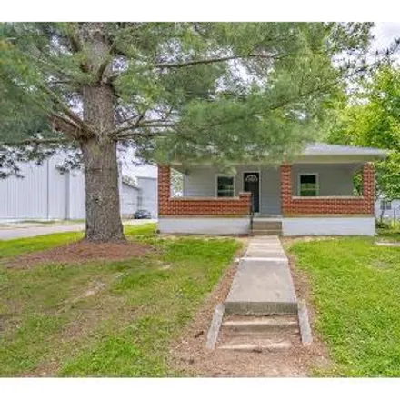 Image 1 - 2113 24th Street, Bedford, IN 47421, USA - House for sale