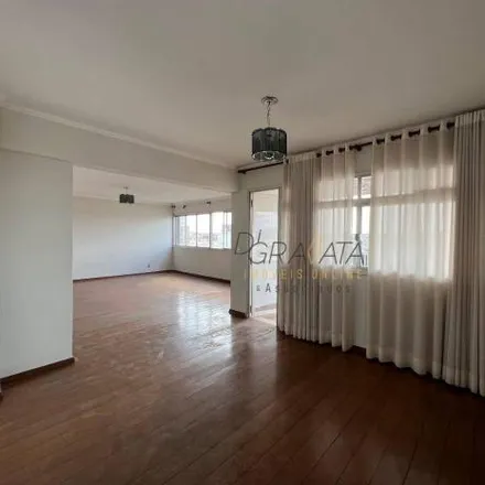 Buy this 3 bed apartment on Rua São Paulo in Centro, Varginha - MG