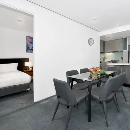 Image 5 - Empire Apartments, 402-408 La Trobe Street, Melbourne VIC 3000, Australia - Apartment for rent