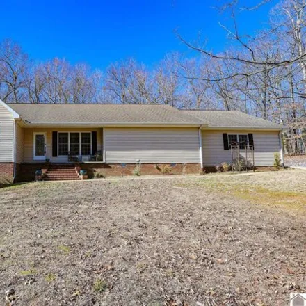Image 1 - 1102 Forest Drive, Benton, KY 42025, USA - House for sale
