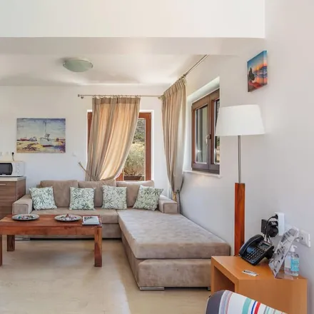 Rent this 3 bed house on AGIOS NIKOLAOS in Ρήγα Φεραίου, Agios Nikolaos Municipal Unit