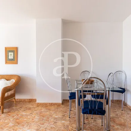 Rent this 3 bed apartment on Calle de Filipinas in 12593 Xilxes / Chilches, Spain