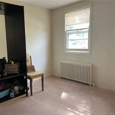 Image 6 - 208 North 8th Avenue, West Mount Vernon, City of Mount Vernon, NY 10550, USA - Townhouse for sale