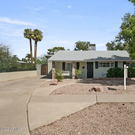 Rent this 3 bed house on 847 North Robson in Mesa, AZ 85201