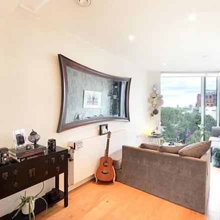 Rent this studio apartment on Strata SE1 in 8 Walworth Road, London
