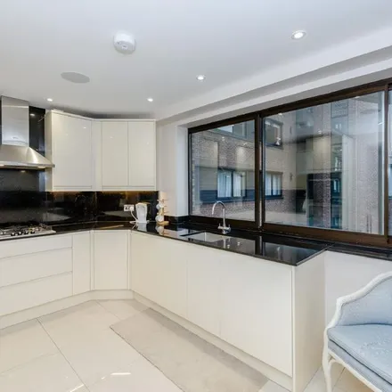 Image 4 - 24-26 Bartonway, Queen's Terrace, London, NW8 6DW, United Kingdom - Apartment for rent
