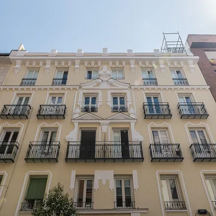 Rent this 2 bed apartment on Pabellón Administrativo in Calle del Doctor Castelo, 28009 Madrid