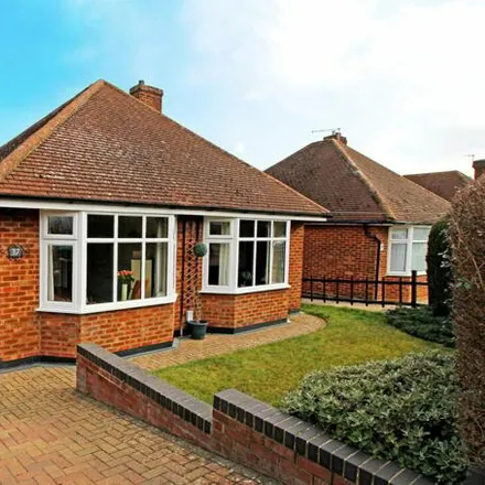 Buy this 2 bed house on Runnalow in Letchworth, SG6 4XQ