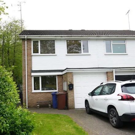 Rent this 3 bed house on unnamed road in Wimblebury, WS12 0SP